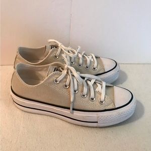 WOMEN’S CONVERSE ALL STAR,LINNING TEXTILE ,GOLDEN METALIC TOUCH.